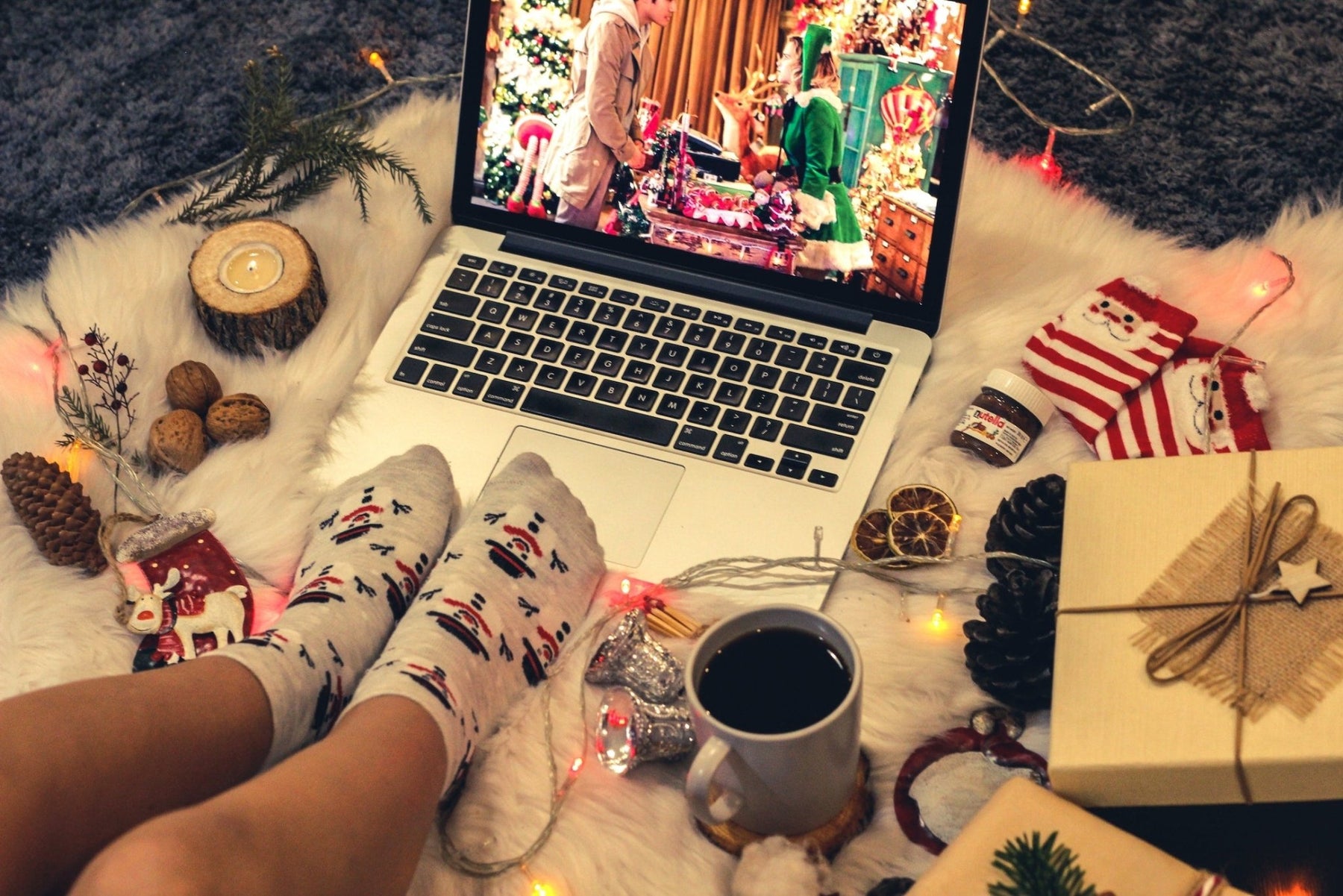 Just Add Cheer: 4 Christmas Movie Marathon Must-Haves - Antsy Labs